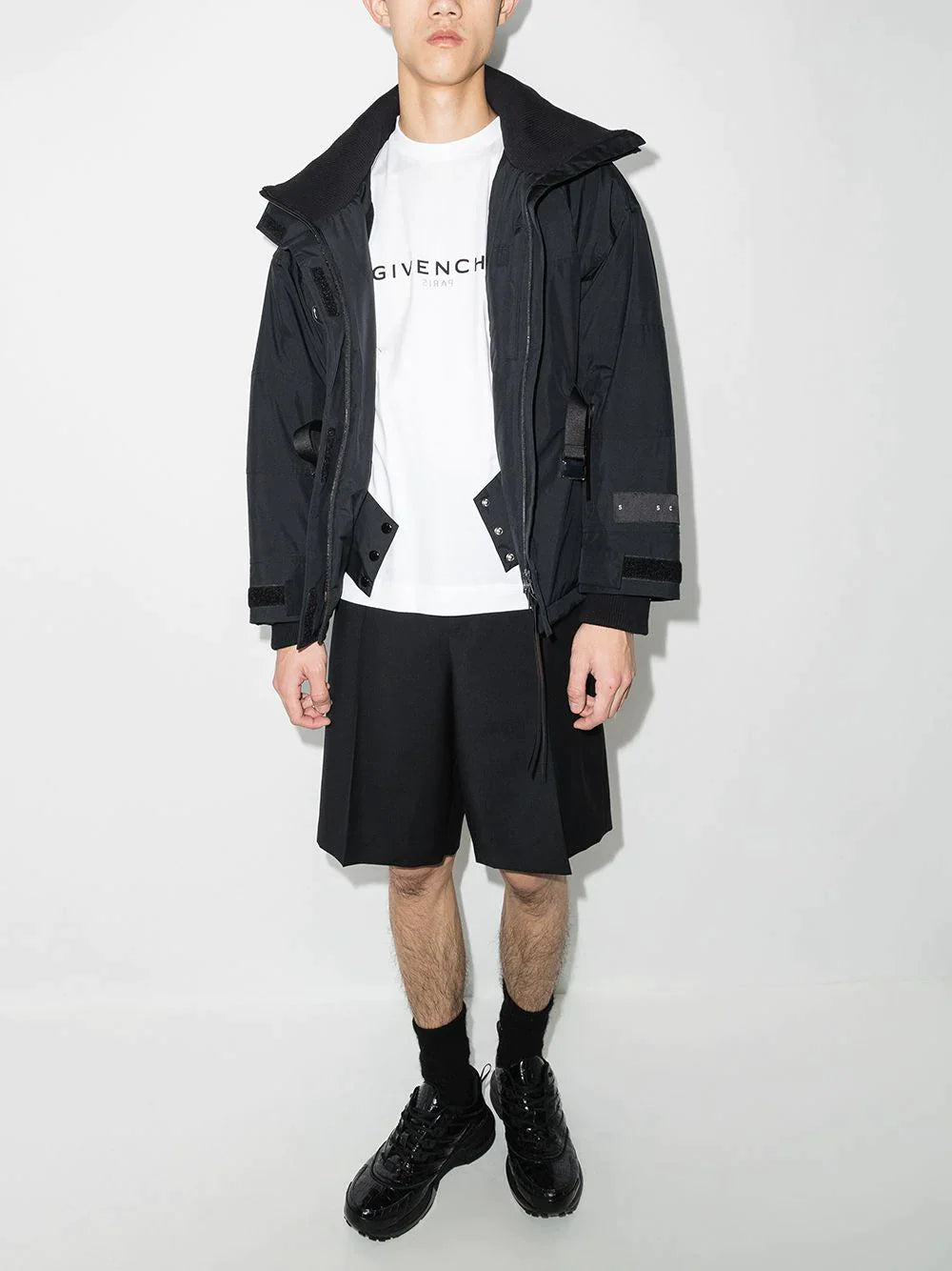 Givenchy Reverse Paris Logo Print Oversized T-Shirt in White Givenchy Reverse Paris Logo Print Oversized T-Shirt in White