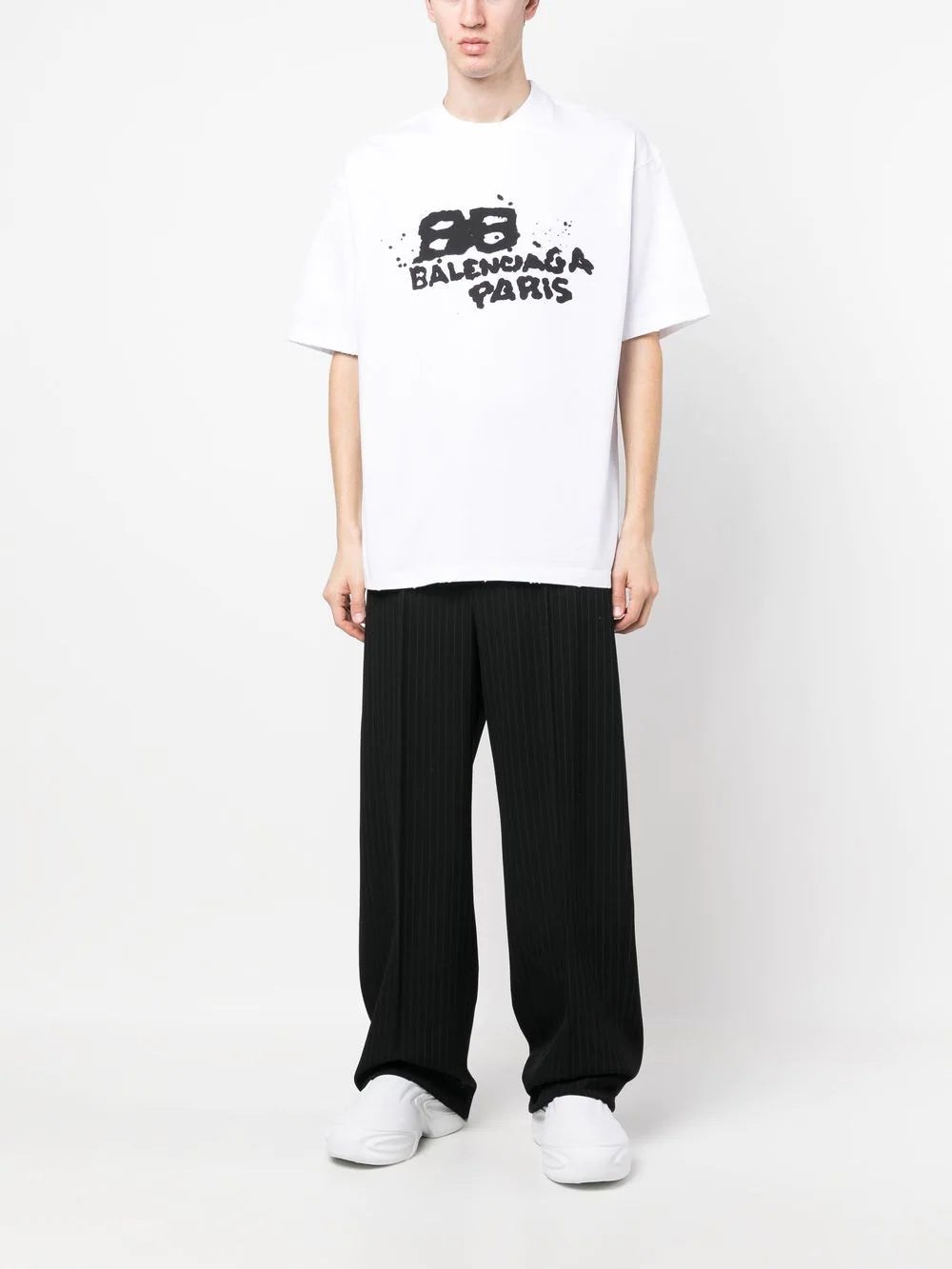 都会的 バレンシアガ Tシャツ HAND-DRAWN BB ICON ユーズド加工 Balenciaga Hand Drawn Bb Icon T-shirt Medium Fit In White