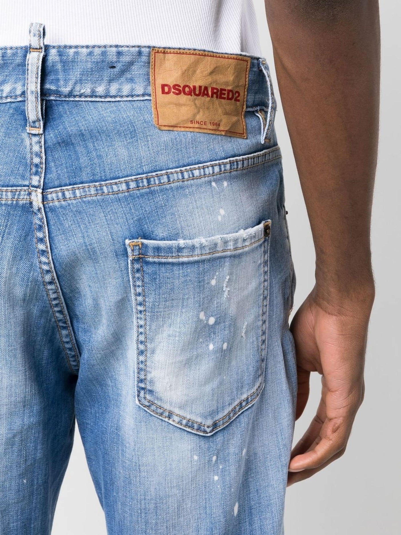 Dsquared2 – Zerrissene Jeans im Used-Look in Hellblau 