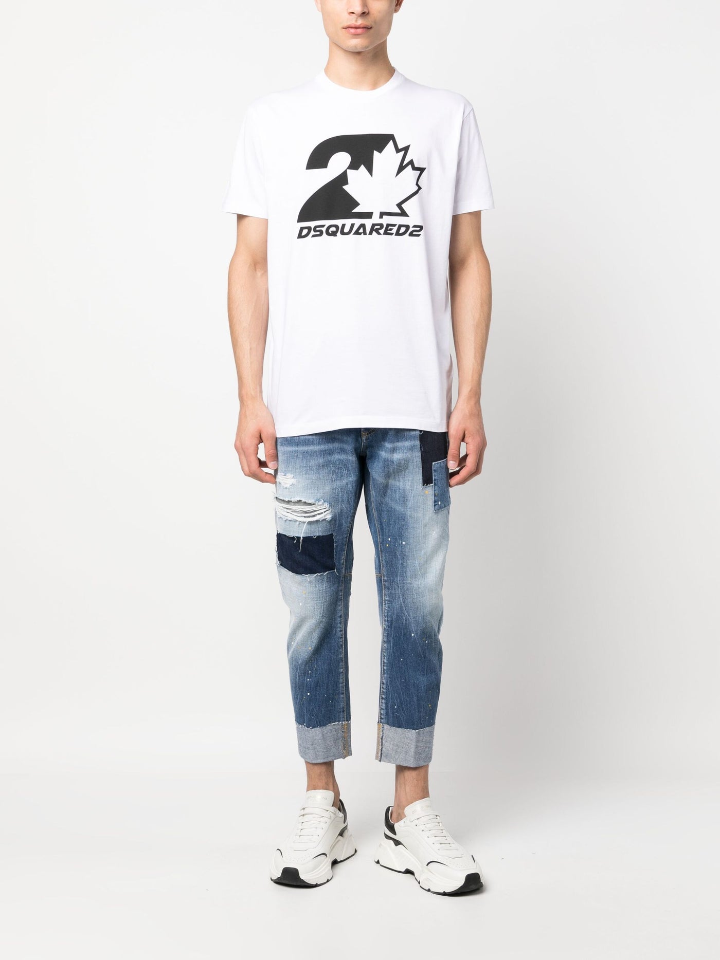 Dsquared2 Bold Maple Leaf Logo Printed T-Shirt in White