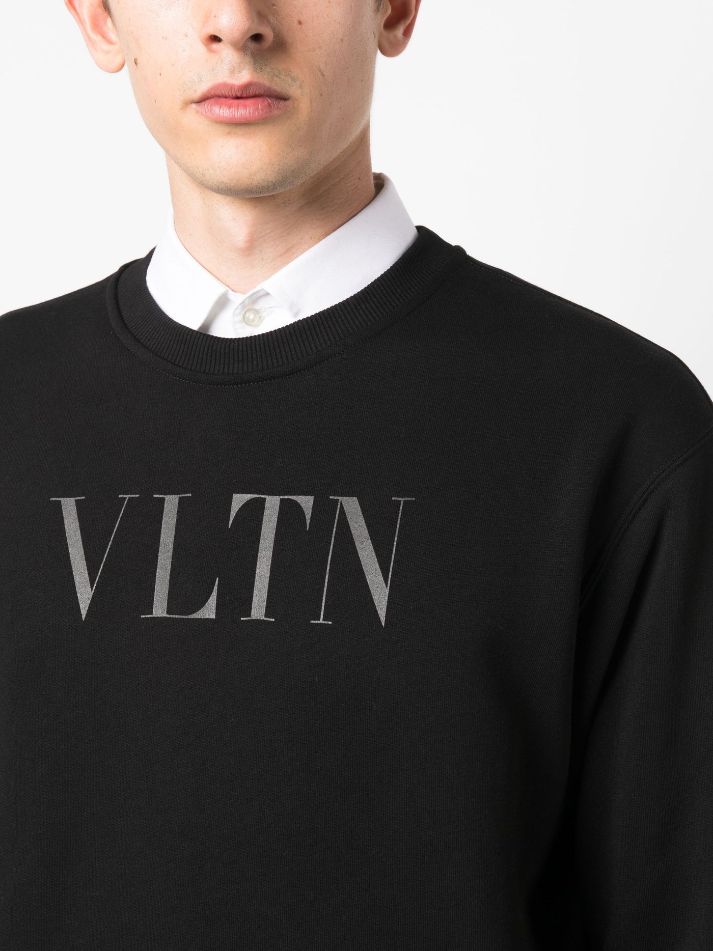 Valentino Black – Schwarzes Sweatshirt mit VLTN-Logo-Aufdruck