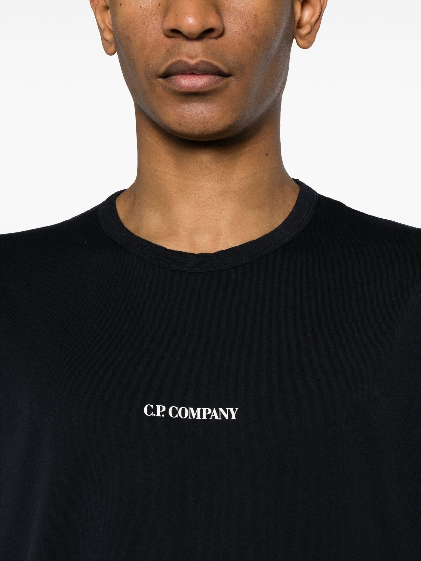 CP Company – T-Shirt mit kompaktem Logo in Marineblau