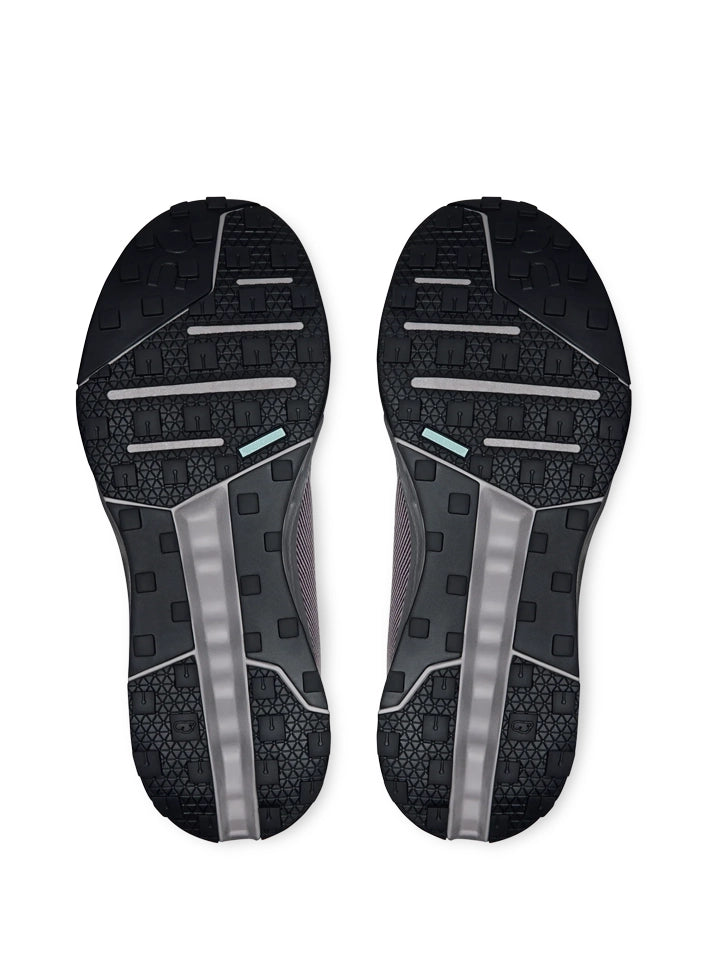 On Running Cloudhorizon Waterproof Trainers in Glacier Alloy