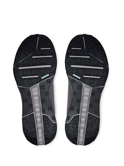 On Running Cloudhorizon Waterproof Trainers in Glacier Alloy