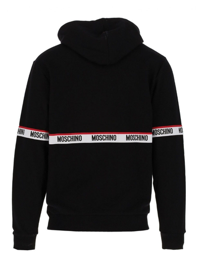 Schwarzer Hoodie mit OTH-Tape-Logo von Moschino