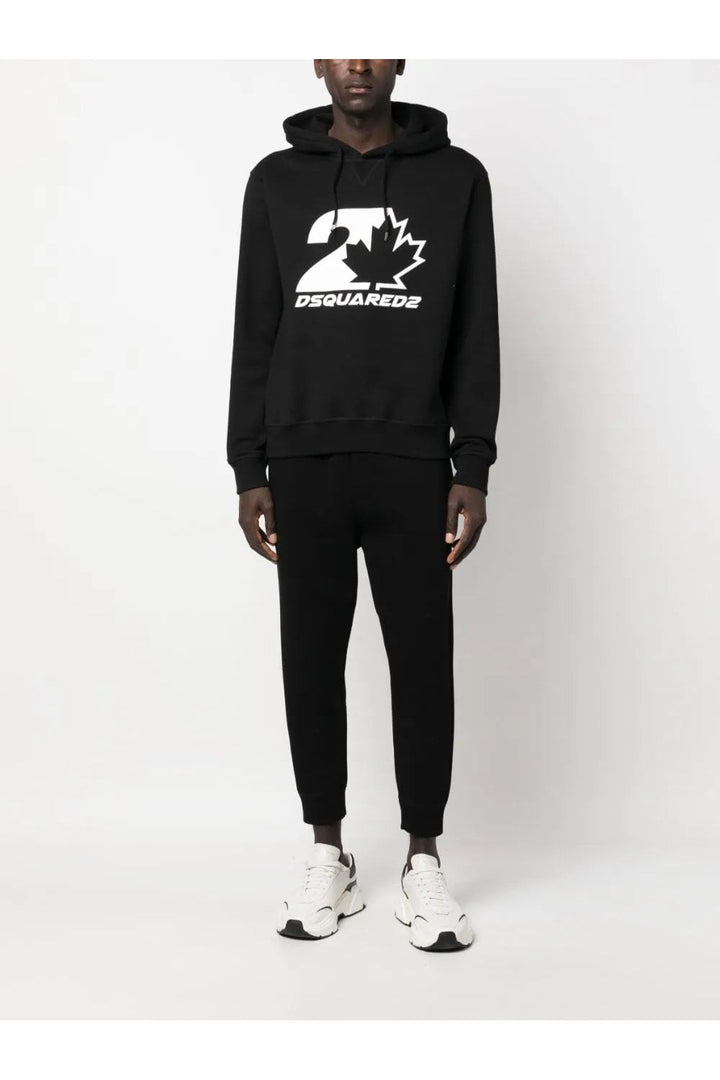 【DSQUARED2】Cool Fit Maple Leaf Hoodie パーカー ロゴ Dsquared2 Cool Fit Maple Leaf Hoodie Black – TheDesignerBox