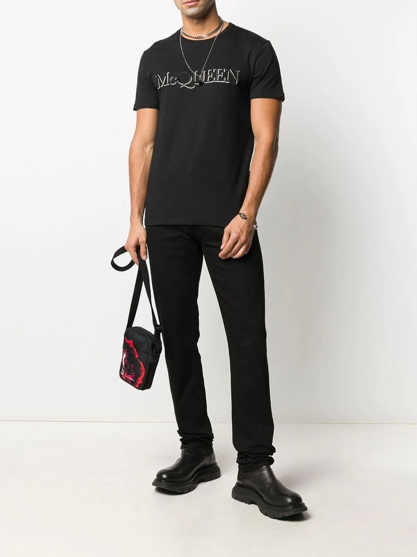 Alexander McQueen – T-Shirt mit Logo-Stickerei in Schwarz