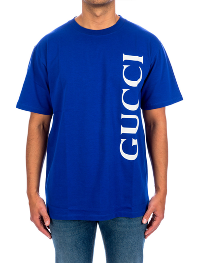 Blaues T-Shirt mit vertikalem Logo-Aufdruck von Gucci