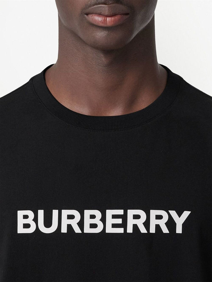 【BURBERRY】HARRISTON T-SHIRT◆8084234121048 Burberry Harriston Printed Logo T-shirt in Black